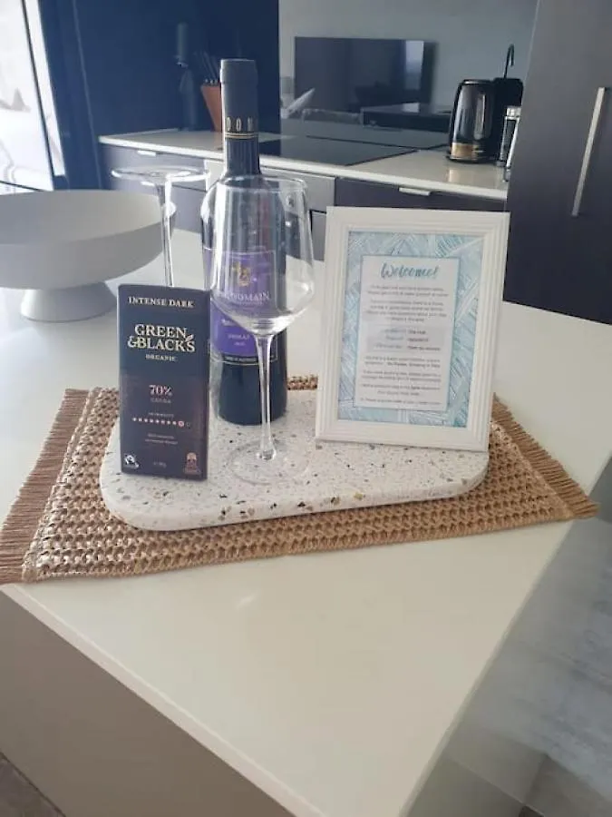 Executively Inspired - The Hutt Apartman Brisbane